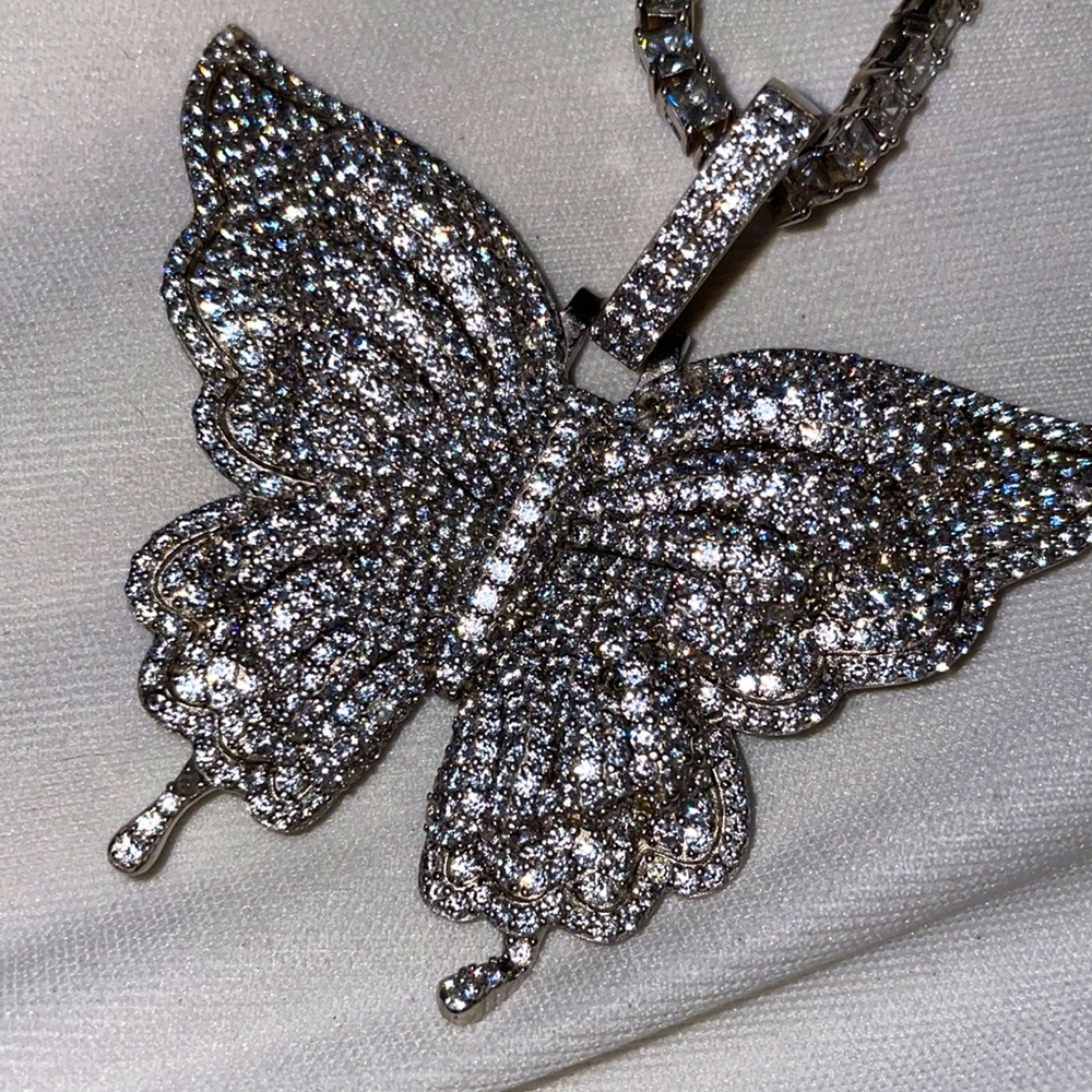 Unisex soild .925 silver butterfly pendent with .925 silver tennis chain